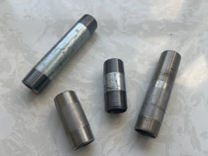 pipe fittings stainless nipple vs galvanized nipple