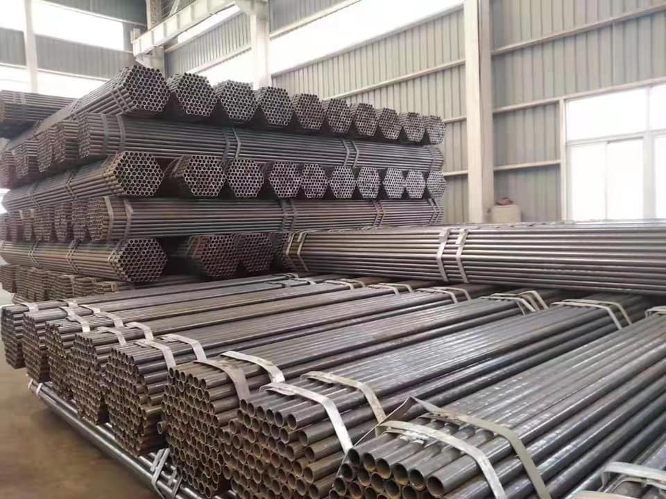 What Is The Difference Between Seamless And Welded Pipe?